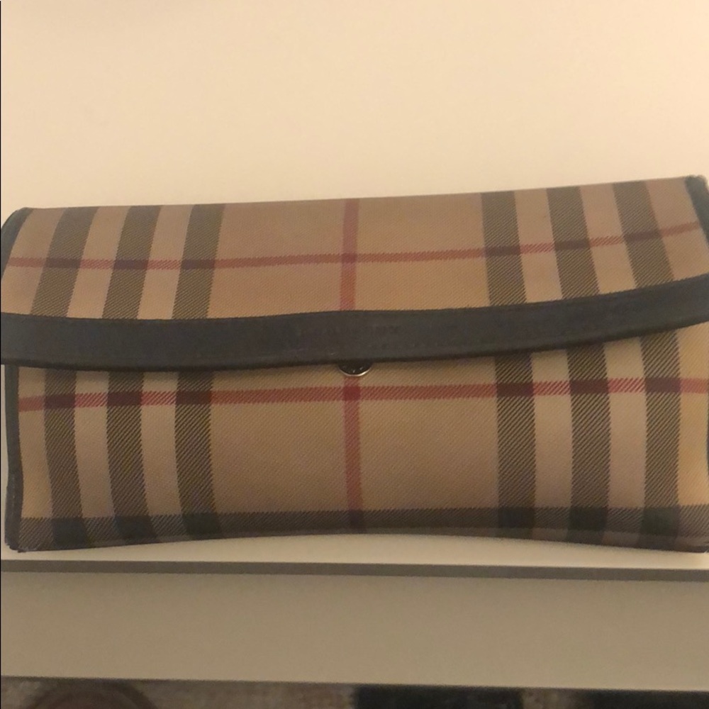 Burberry wallet